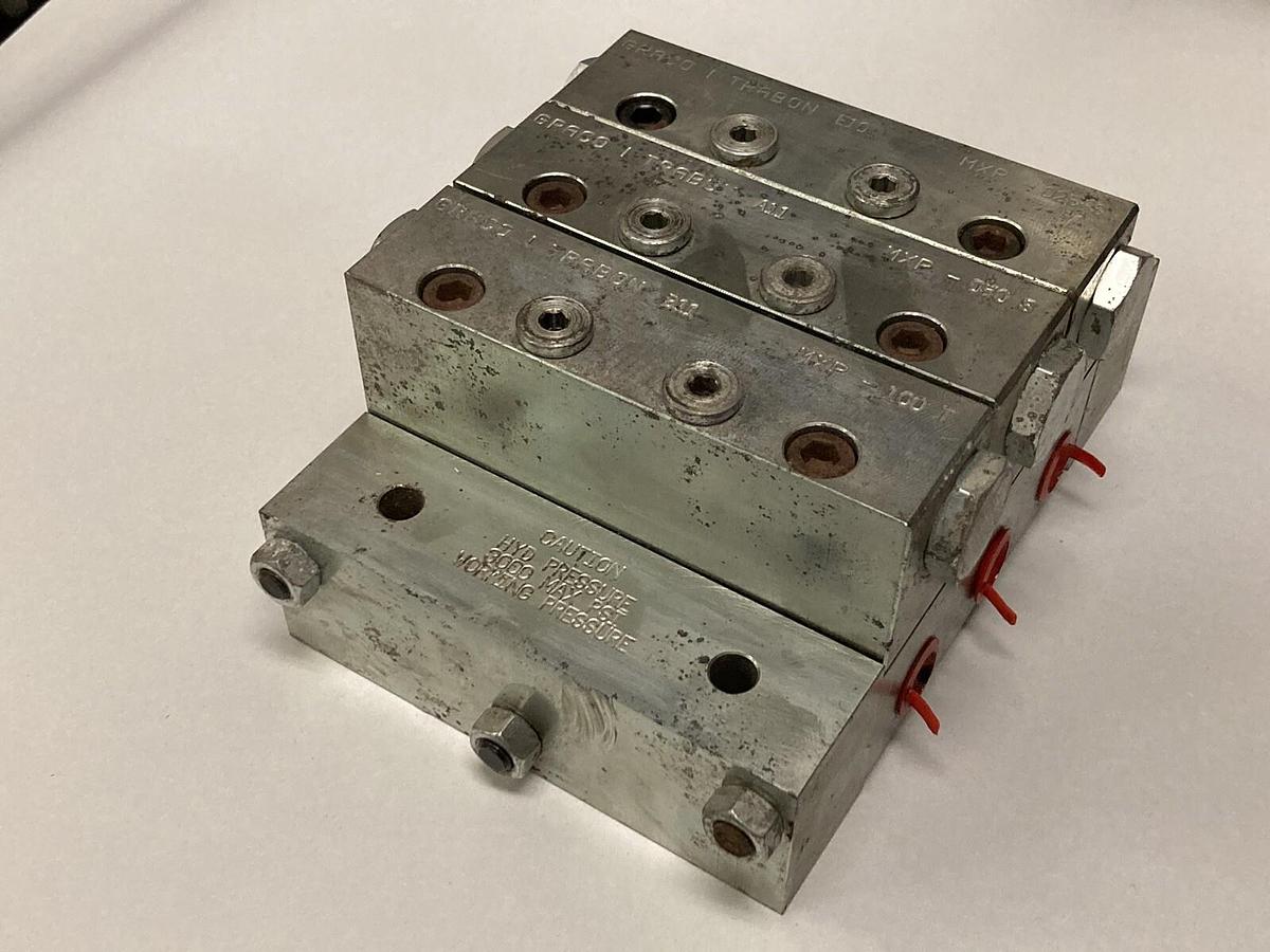 Used Graco,MXP-025S MXP-050S MXP-100T,Divider Valve 3000 Max PSI