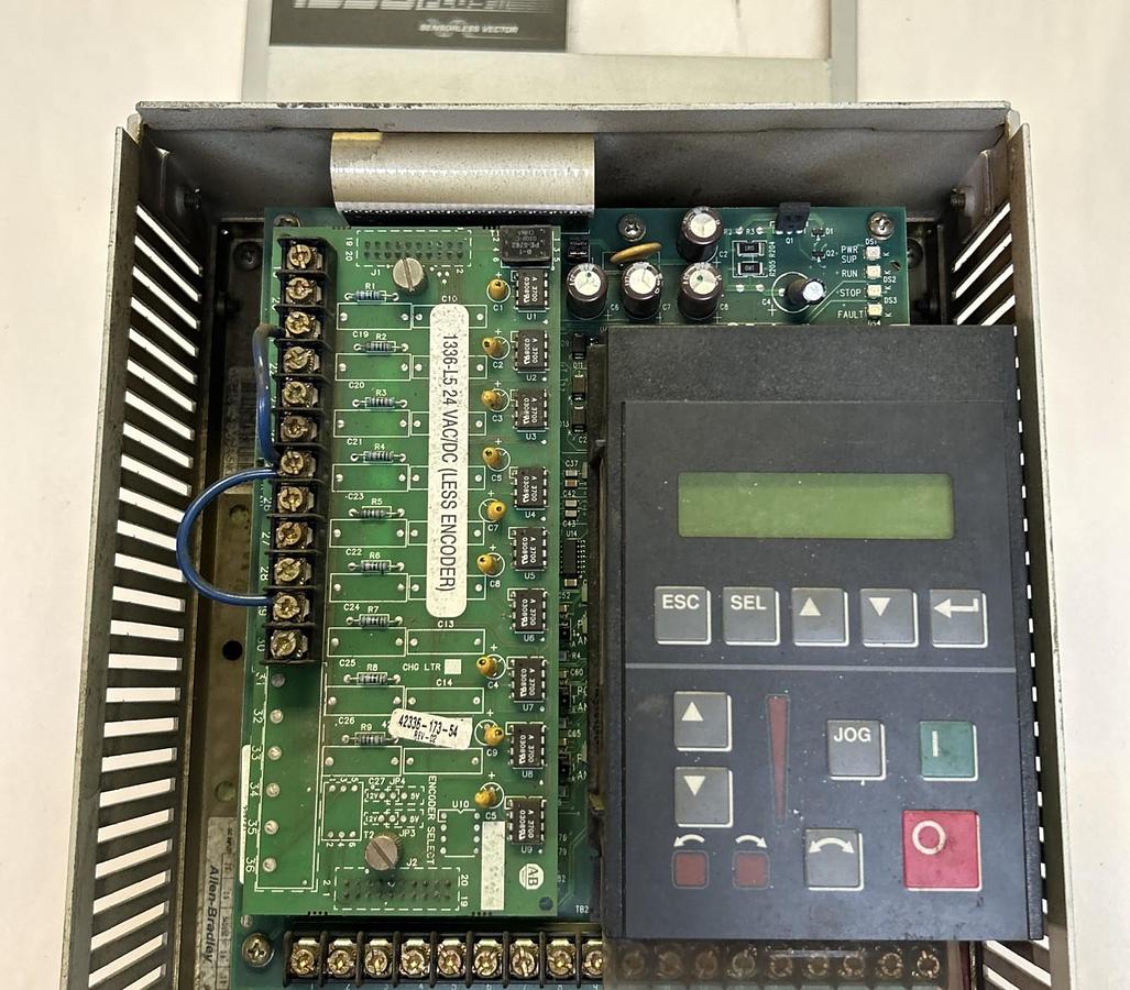 Used ALLEN BRADLEY,1336F-BRF20-AA-EN-HCS2-L5,ADJUSTABLE FREQUENCY AC DRIVE