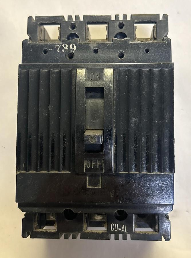 Used GENERAL ELECTRIC,TEF134070,CIRCUIT BREAKER 70A 480V 3P