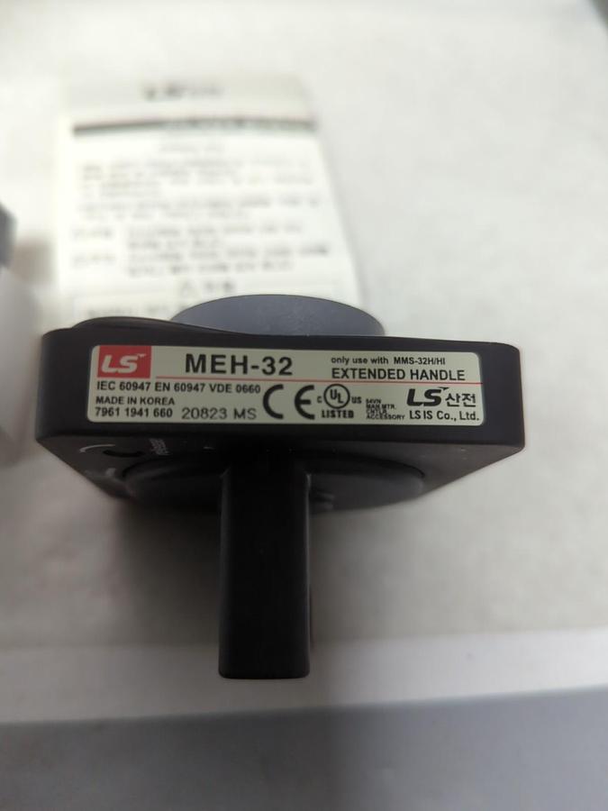 LS ELECTRIC,MEH-32R(115),EXTENDED ROTARY HANDLE AND SHAFT NOS