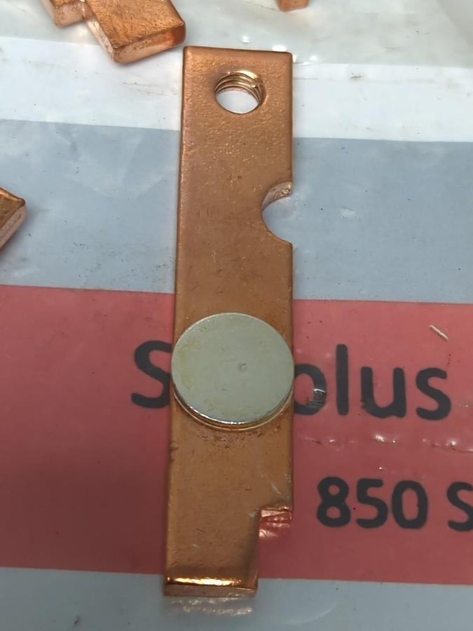 TRUPAR/GE,GE628,CONTACT LOT OF 4 NOS