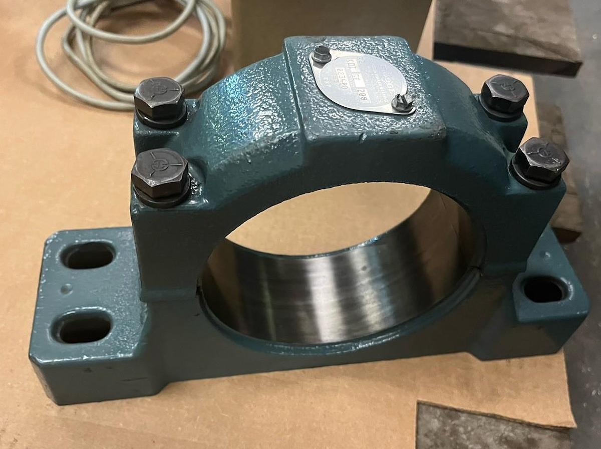 Used DODGE,023400,KDI PILLOW BLOCK HOUSING FOUR BOLT BASE