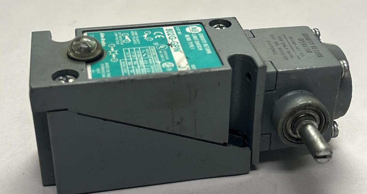 Used ALLEN BRADLEY,802G-GPN,LIMIT SWITCH