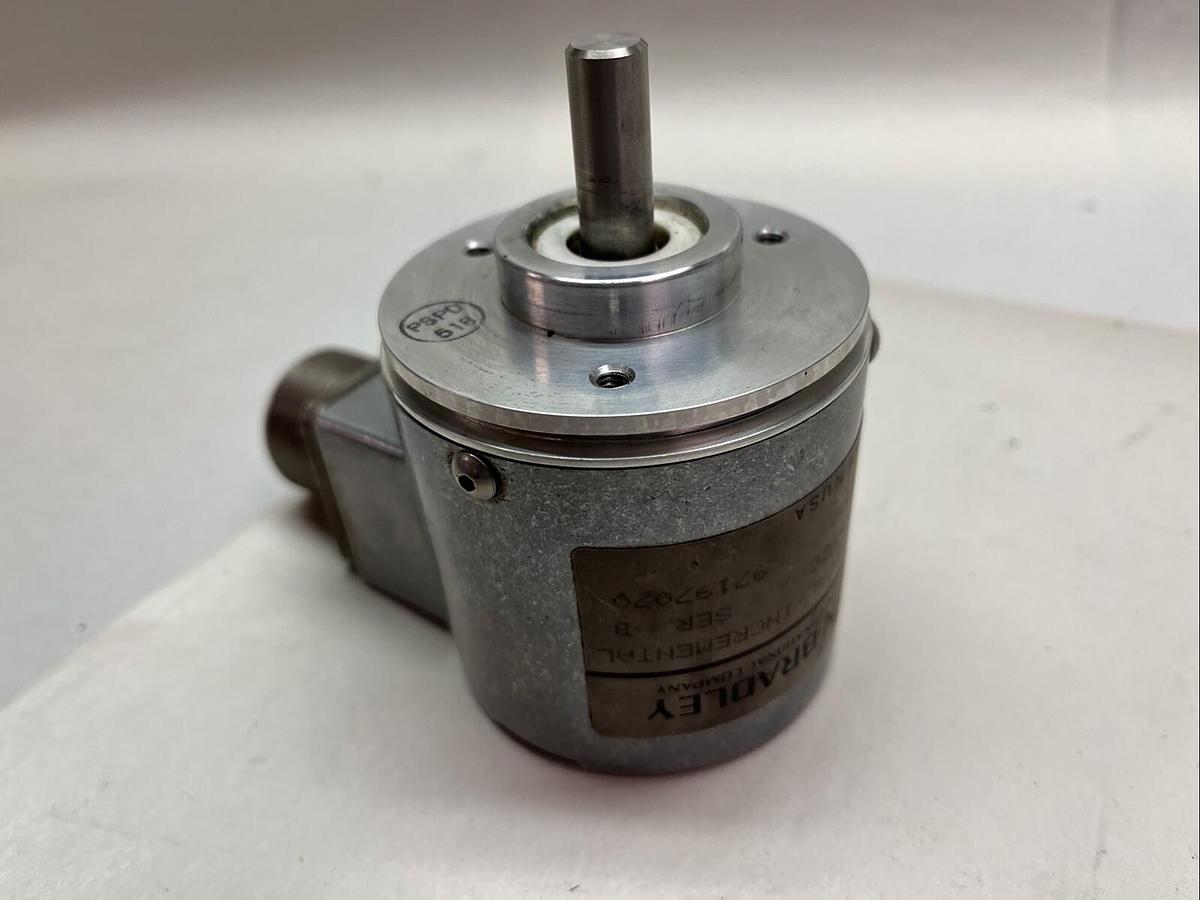 Used ALLEN BRADLEY,845H-8JHZ14-CNY2-C INCREMENTAL ENCODER SERIES B