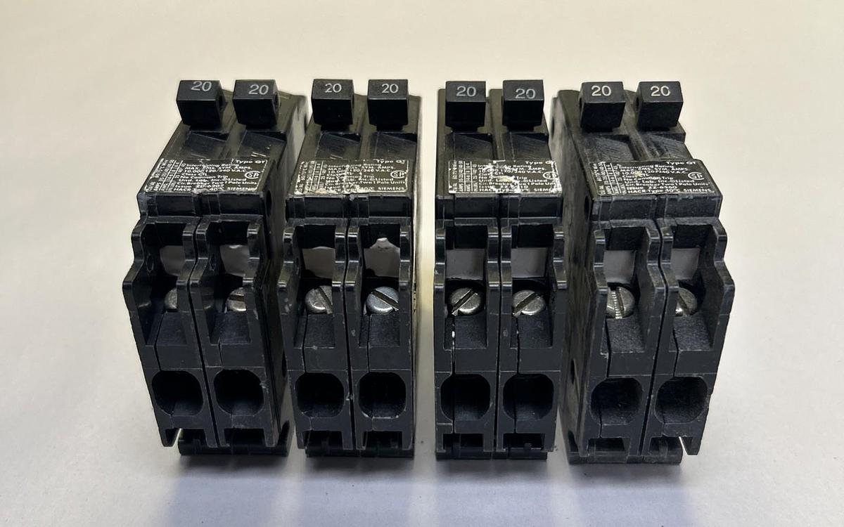 Used SIEMENS,Q2020,TANDEM CIRCUIT BREAKER 20A 120/240V 2P LOT OF 4