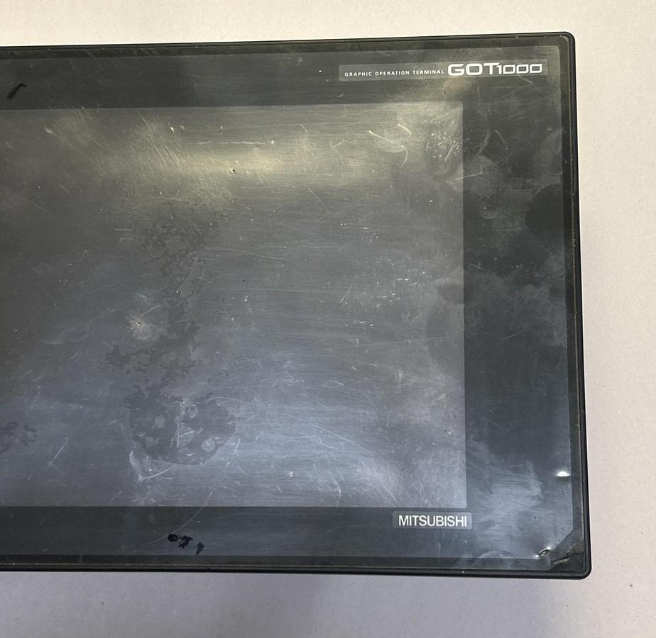 Used MITSUBISHI,GT1675-VNBD,COLOR TOUCH SCREEN INTERFACE PANEL