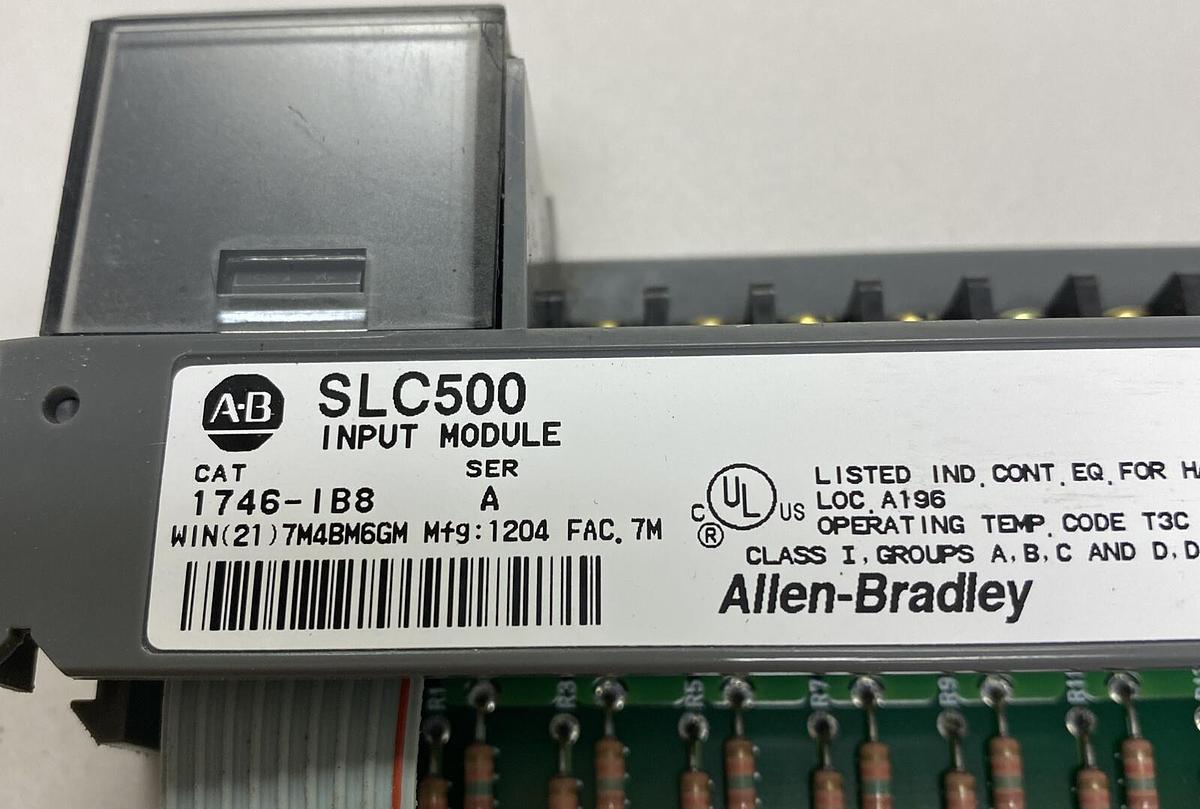 Used ALLEN BRADLEY,1746-IB8,SER A INPUT MODULE