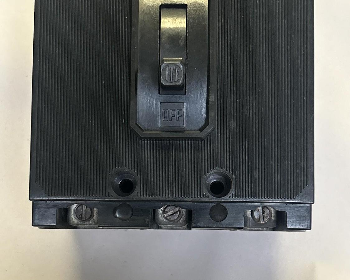 Used ITE,ET-1577,CIRCUIT BREAKER 70A 240V 3P