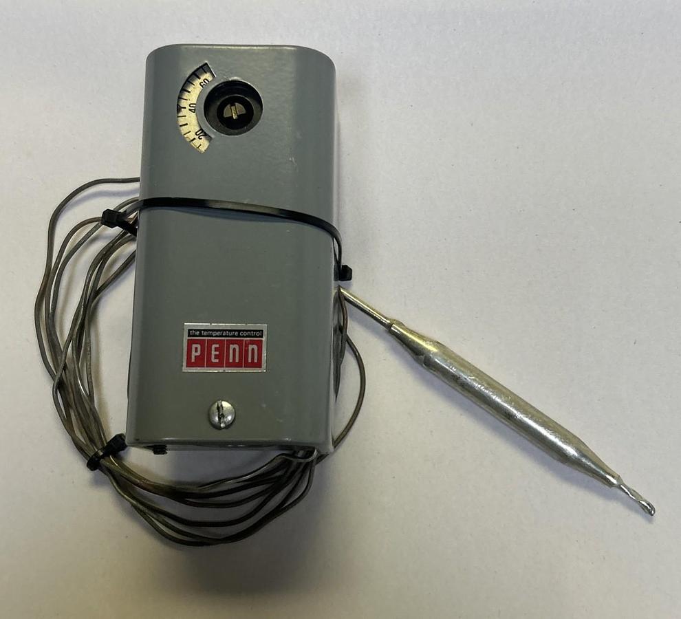 Used PENN,9321,TEMPERATURE CONTROL