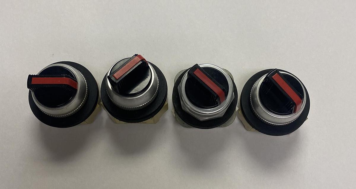 ALLEN BRADLEY,800T-JA2,SELECTOR SWITCH LOT OF 4 NOS