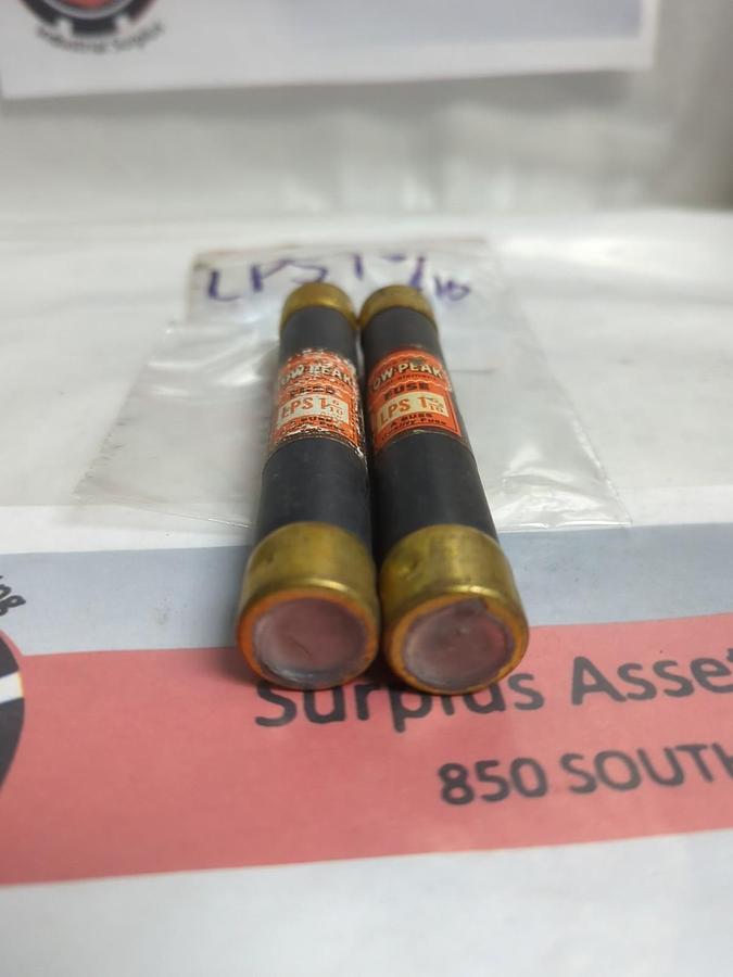 Used COOPER BUSSMANN,LPS-1-6/10SP,LOW-PEAK 1-6/10 AMP FUSE LOT OF 2 PRE-OWNED