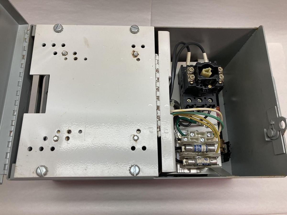 Used Daykin Electric,LTFS-13,Transformer Disconnect 750VA 480V 1.6A