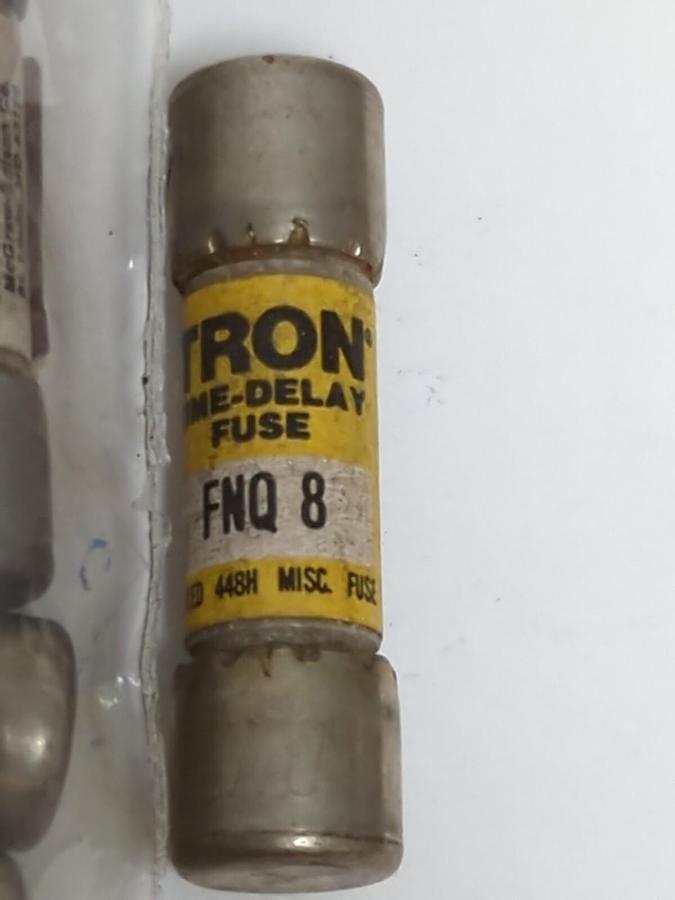 COOPER BUSSMANN,FNQ-8,TRON FUSES 8 AMP LOT OF 4 NOS