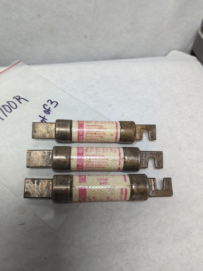 Used GOULD SHAWMUT,TR100R,DUAL ELEMENT 100 AMP FUSE LOT OF 3 PRE-OWNED