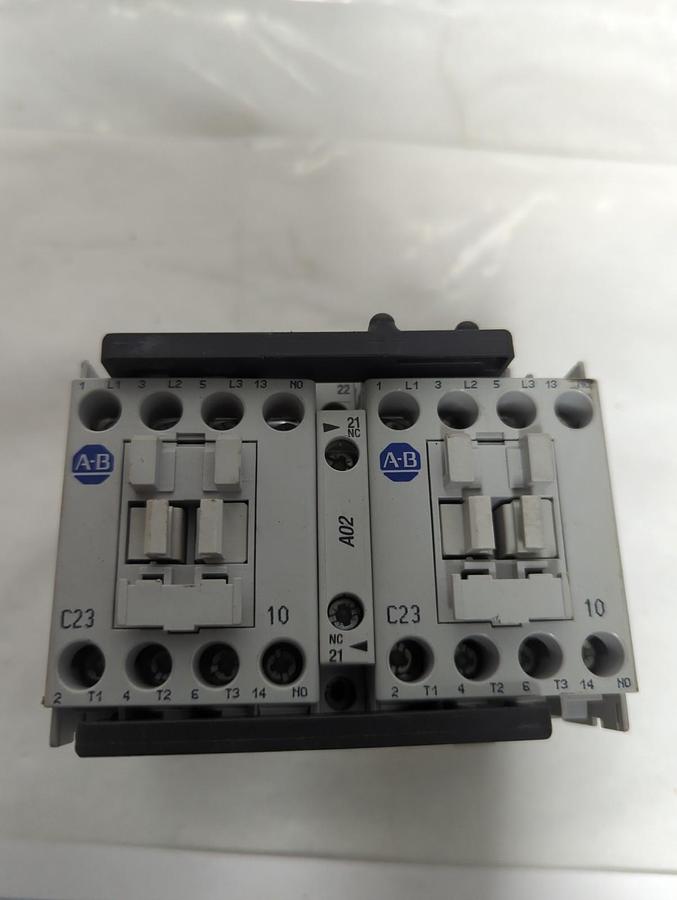 Used ALLEN BRADLEY,104-C23D22,REVERSING CONTACTOR PRE-OWNED