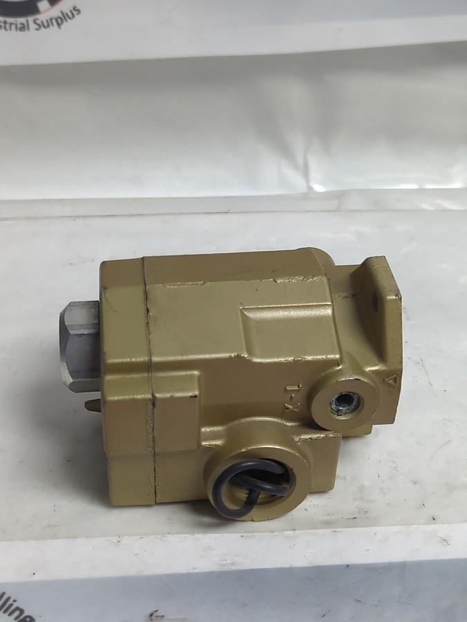 Used ROSS,VA26,SOLENOID PILOT VALVE 110/50 110-120/60 PRE-OWNED