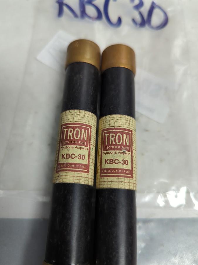 Used COOPER BUSSMANN,KBC-30,TRON 30 AMP FUSE LOT OF 2 PRE-OWNED