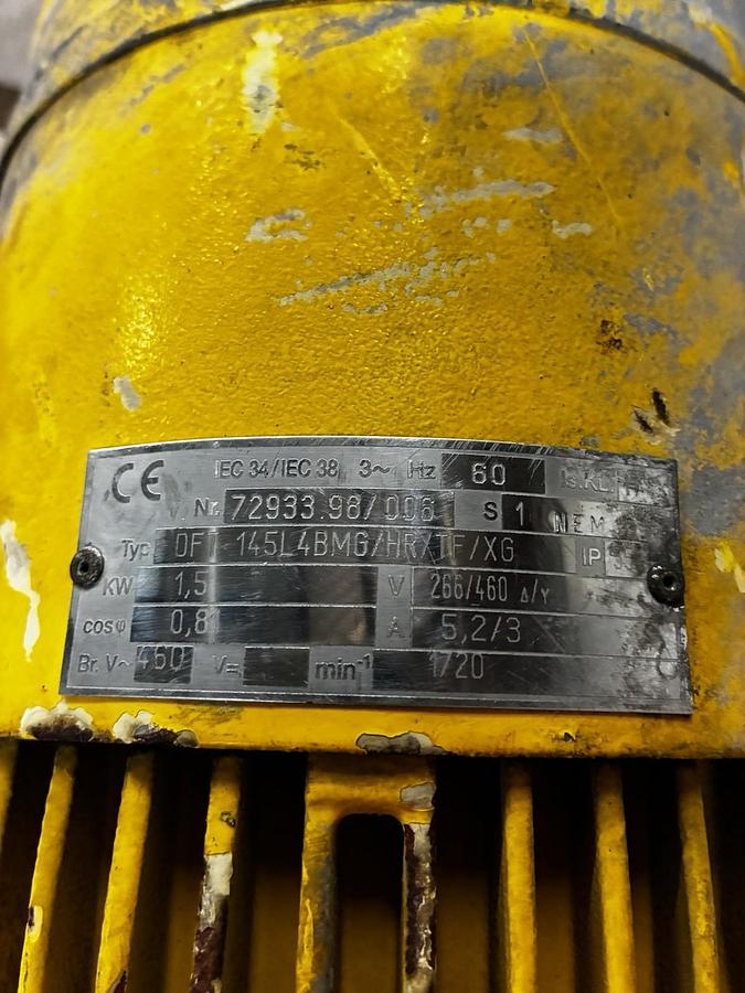 Used Sew Eurodrive,KH67T-LP145,GEAR REDUCER MOTOR RATIO 90.04 INPUT 1.5kW 1720RPM 3PH