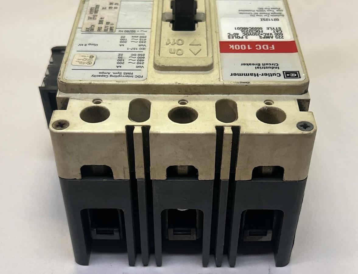Used CUTLER-HAMMER,FDC3225L,CIRCUIT BREAKER 225A 600V 3P
