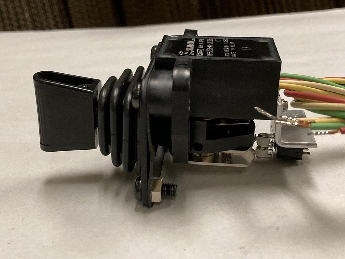 Caldaro,JL30-XI-12R1GH CT,Joystick