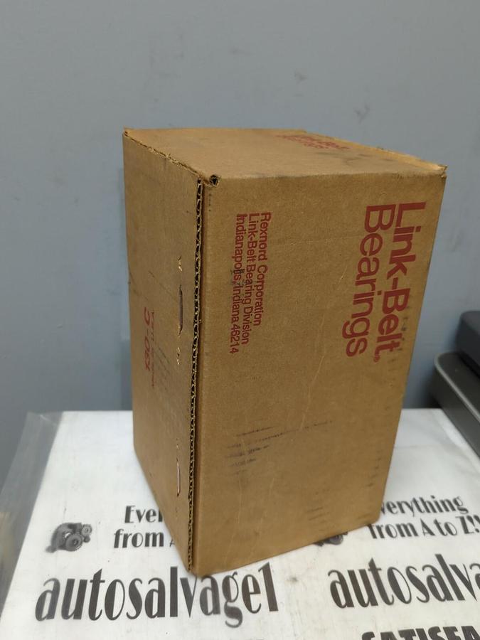 Used LINK-BELT REXNORD,PE-LB7945RC,PILLOW BLOCK SPHERICAL BEARING SEALED BOX NEW