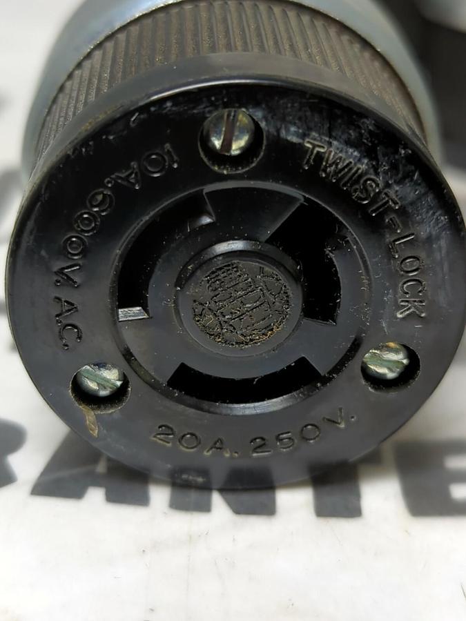 HUBBEL,NA,TWIST LOCK 20 AMP/250V TURN AND PULL FEMALE PLUG LOT OF 10 NOS