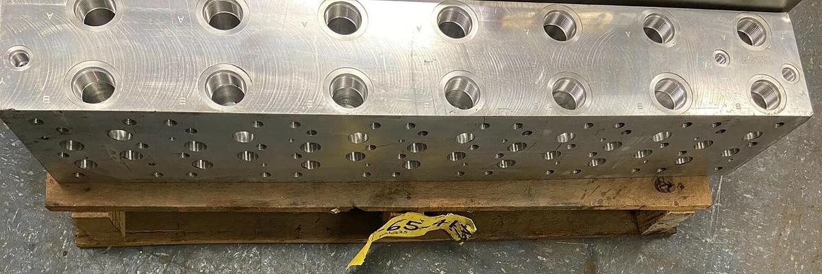 Daman,AD08HP075S/S 7,Port Aluminum Valve Manifold See Description