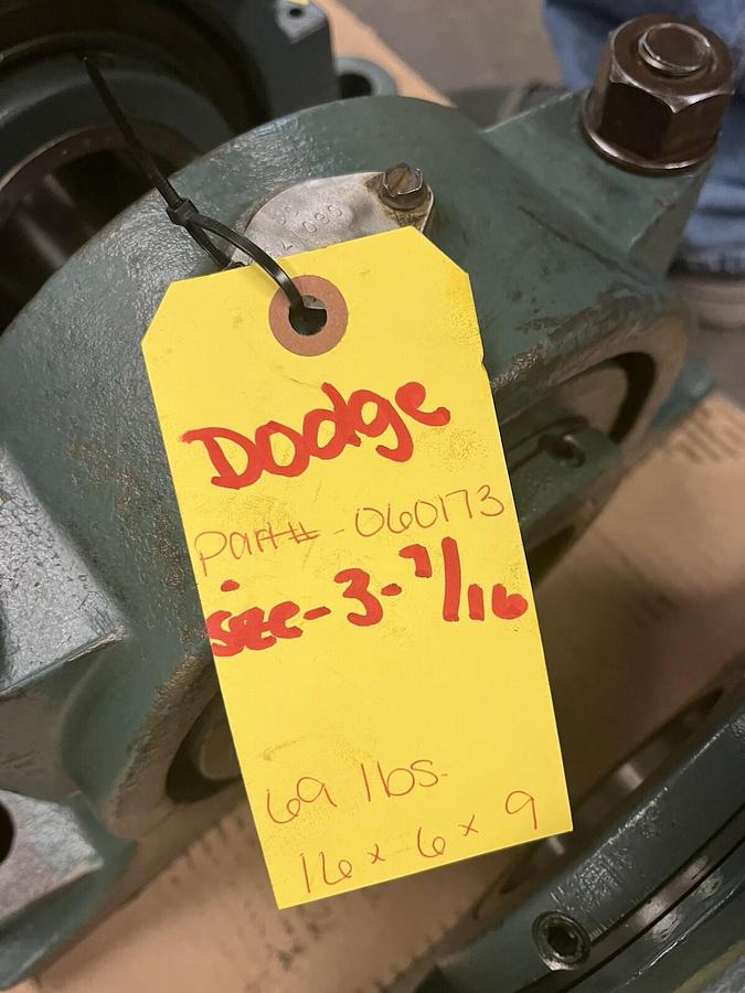 Used DODGE,060173,PILLOW BLOCK BEARING 3-7/16"