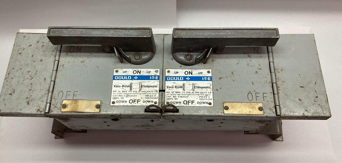 Used ITE Gould,V7B3222,Vacu-Break Panelboard 15Hp 60A 240V