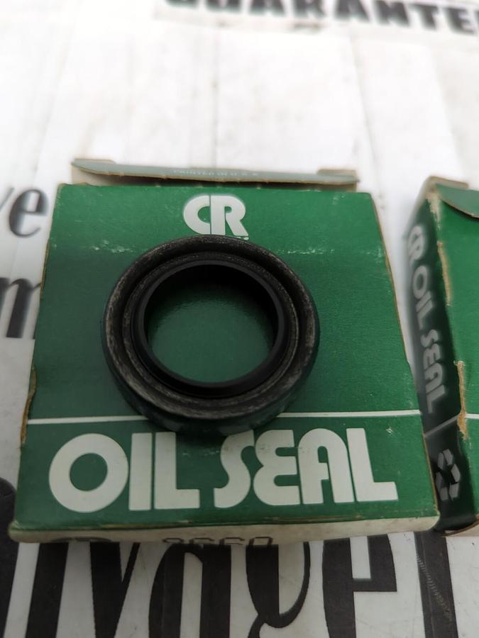 CHICAGO RAWHIDE,8660,OIL SEALS LOT OF 3 NOS