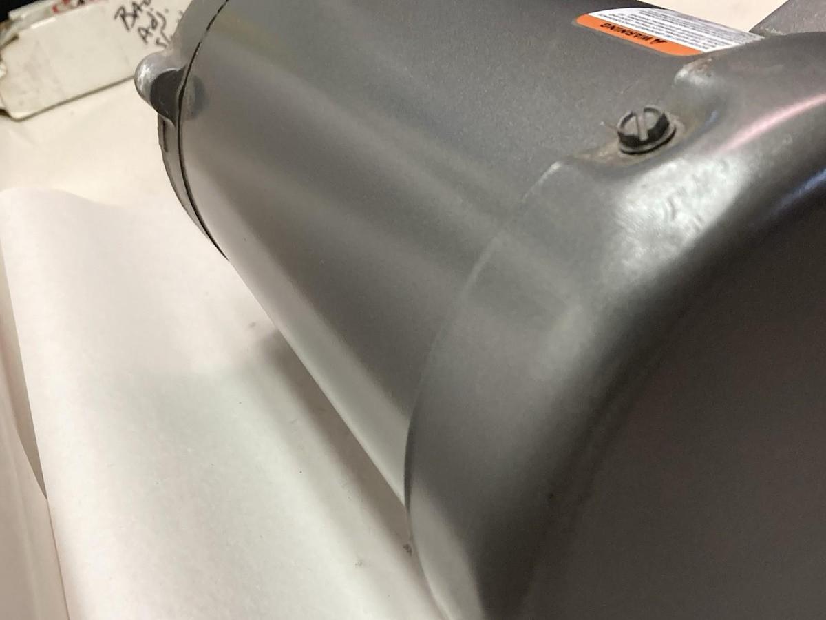 Baldor,VM3154,3-Phase Industrial Motor 1.5Hp 208-230/460V 1725RPM 56C Frame