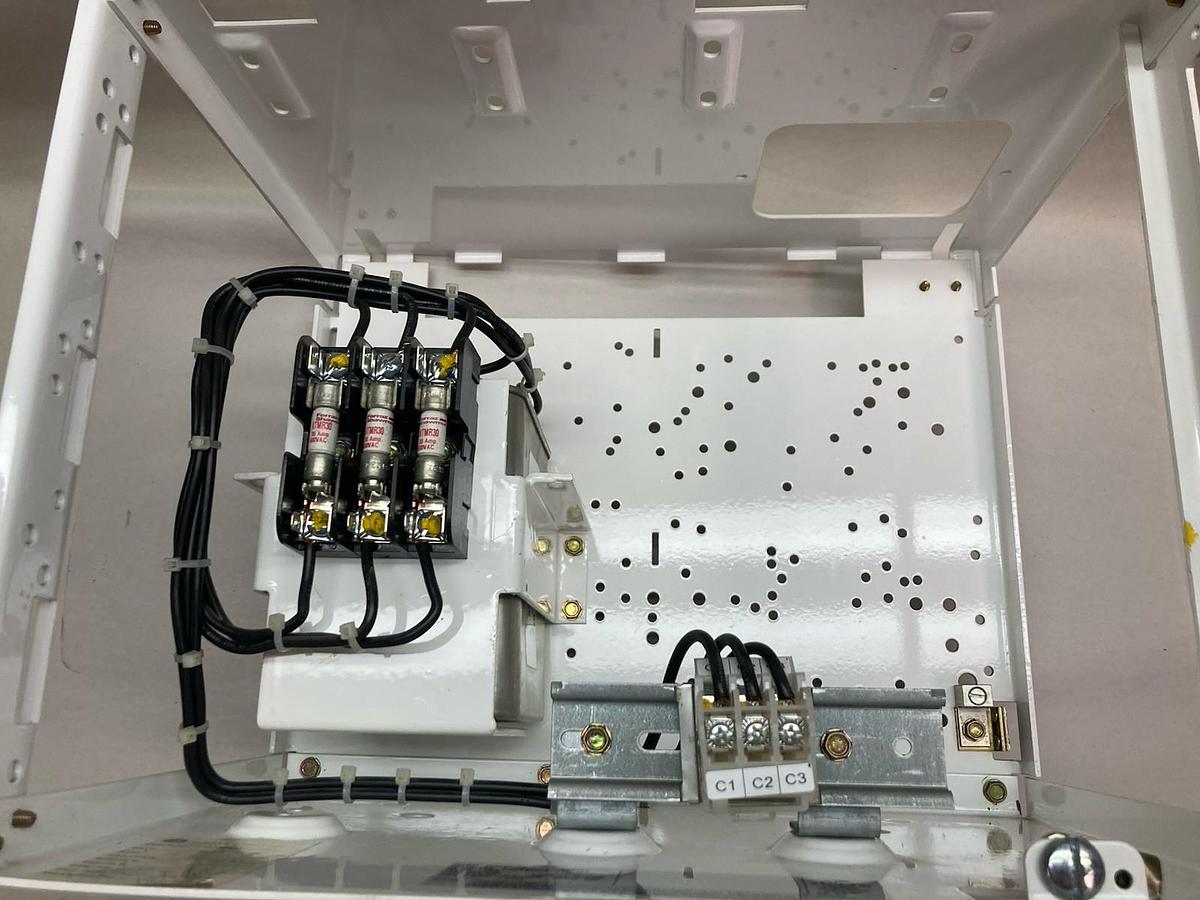 Used GE,E33752,Evolution PFC CAP MCC Bucket 60Hz 480V 10kVAR