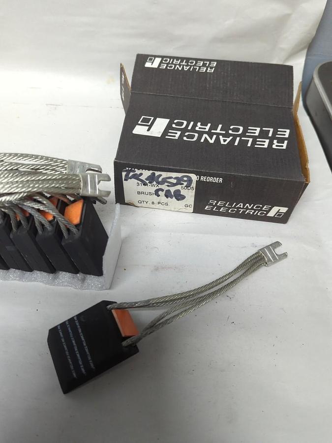 RELIANCE ELECTRIC,3141-WX,CARBON MOTOR BRUSHES BOX OF 8 PIECES NOS