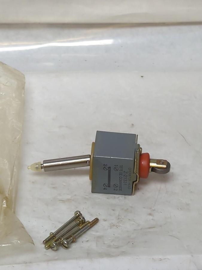 ALLEN BRADLEY,Z-21331,OPERATING HEAD NOS