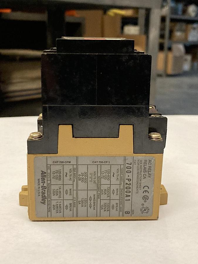 Used Allen-Bradley,700-P200A1,AC Relay