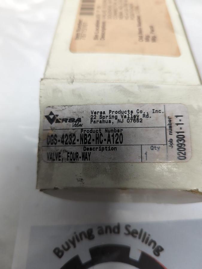 VERSA,CGS-4232-NB2-HC-A120,FOUR-WAY SOLENOID VALVE NOS