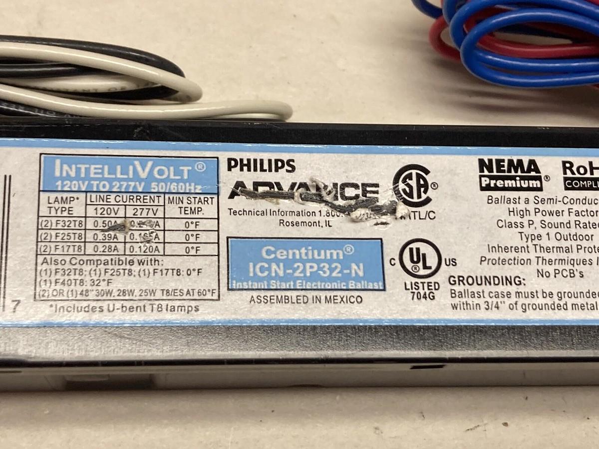 Used Philips Advance,ICN-2P32-N,Electronic Fluorescent Ballast 120V-277V