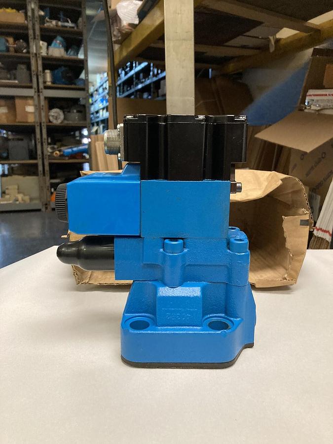 Eaton Vickers,KBCG-3-L250D-Z-M1-3-A-PE7-H1-10-P15-T12,Proportional Relief Valve