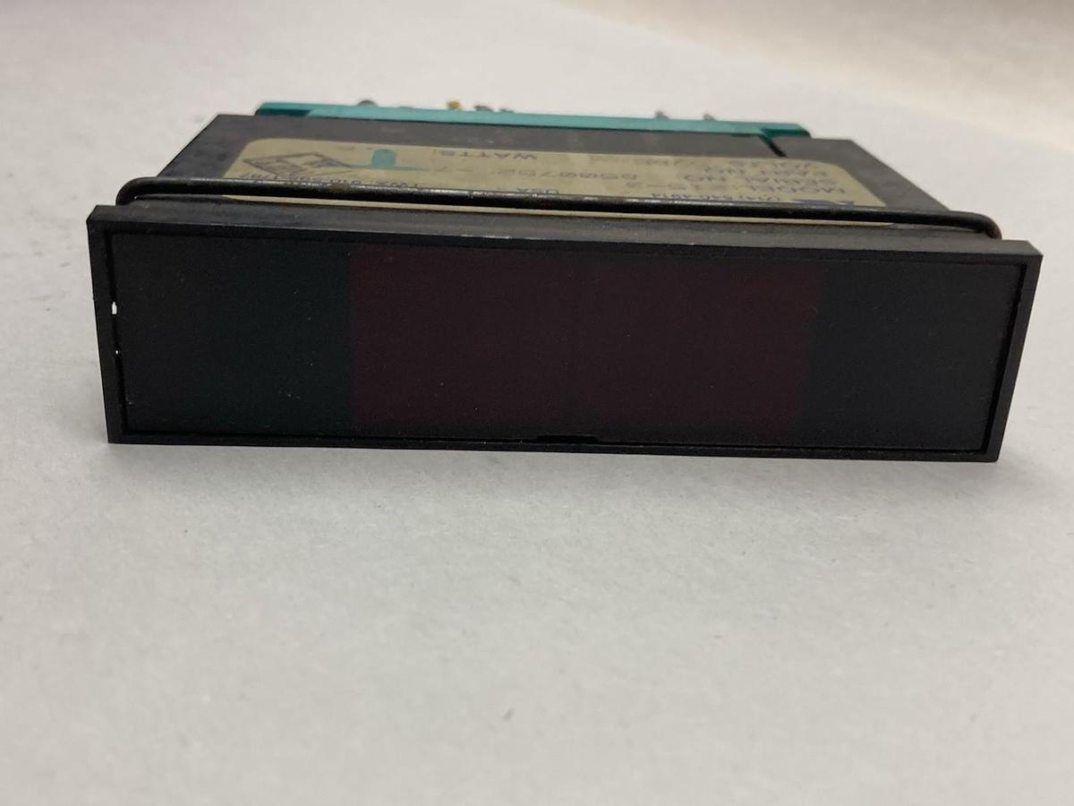 Used Newport,Model 215-3,Volt Meter 5VDC 1.2 Watts