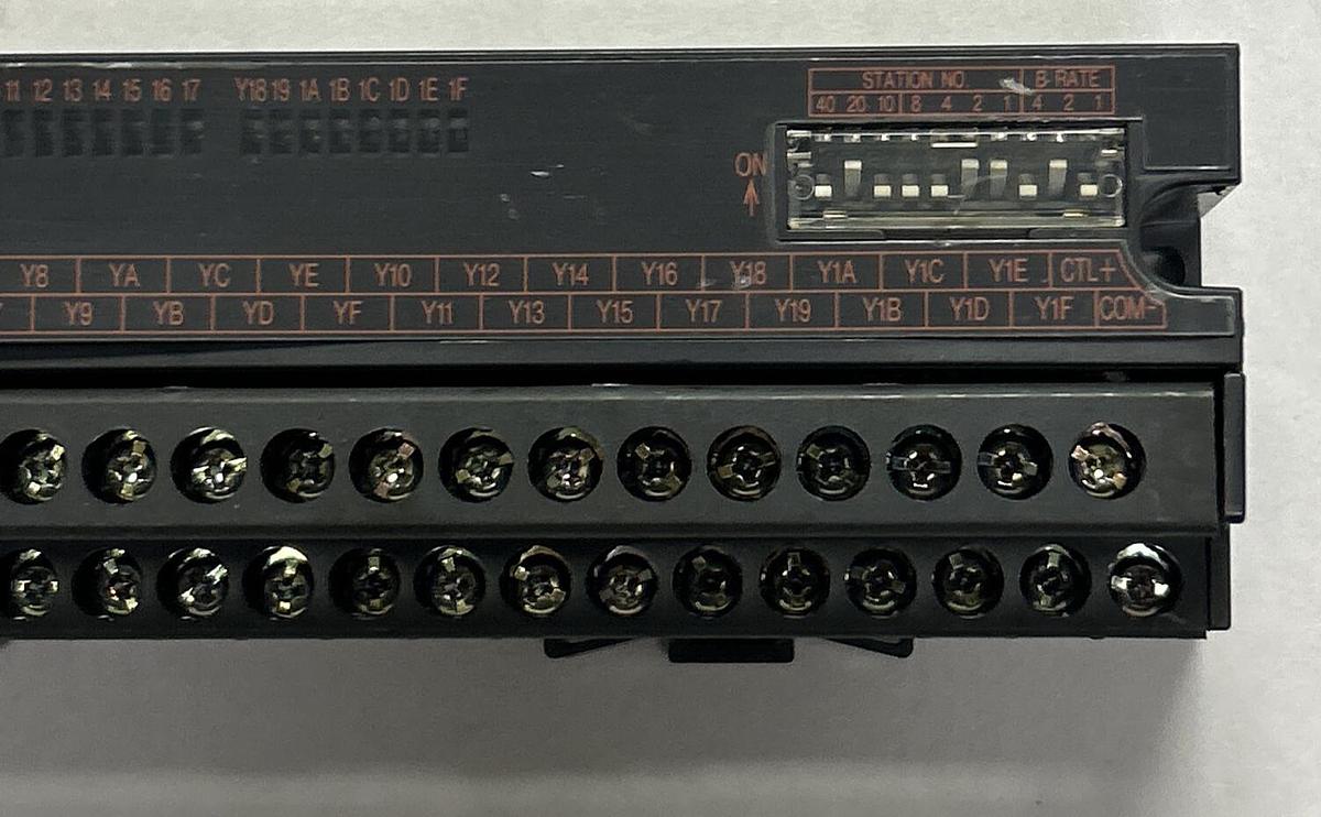 Used MITSUBISHI,AJ65SBTB1-32T,OUTPUT MODULE