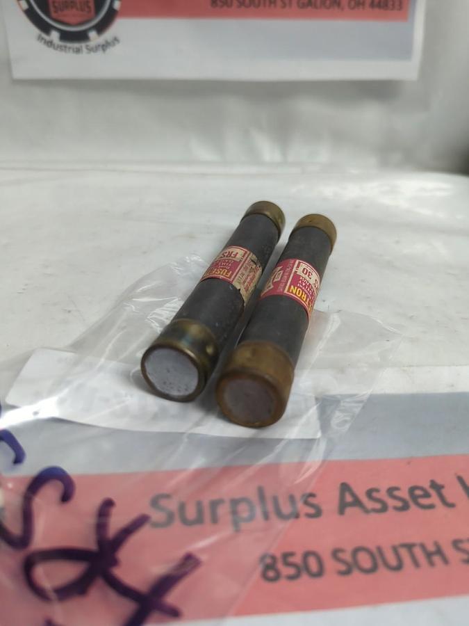 Used COOPER BUSSMANN,FRS-30,FUSETRON 30 AMP FUSE LOT OF 2 PRE-OWNED
