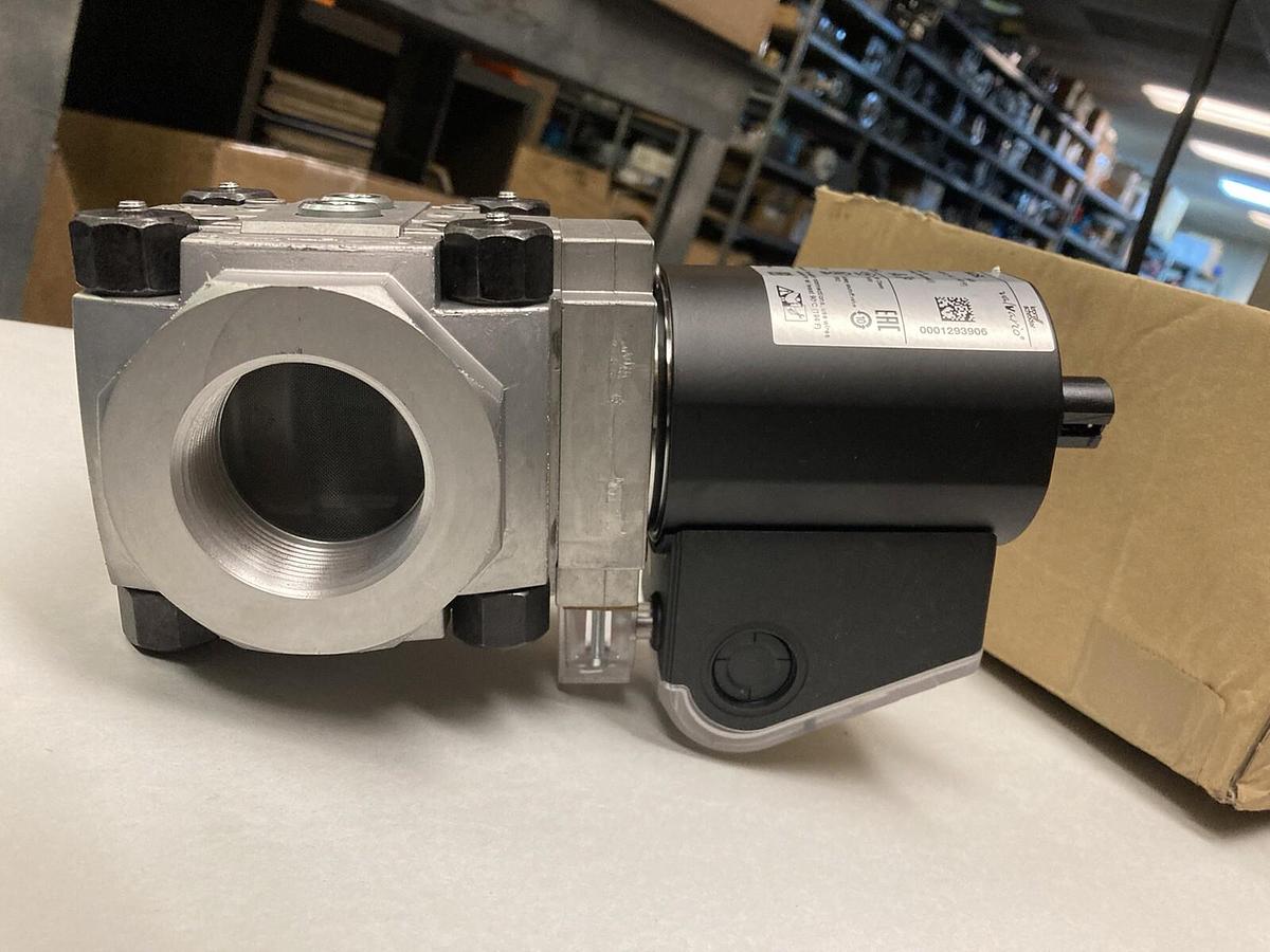 Krom Schroder,VAS2T40N/NQSl,Gas Solenoid Valve 120 VAC 50/60 Hz