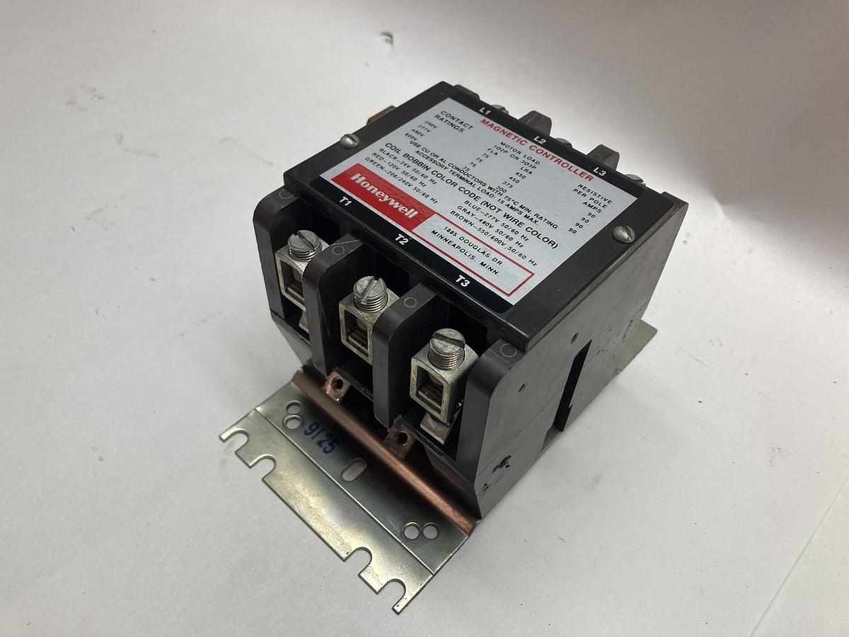 Honeywell,R8236B1038,Contactor Metal Control
