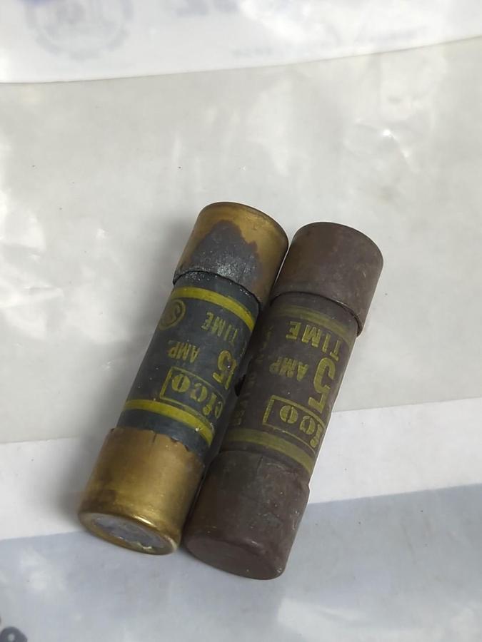 Used CEFCO,OT15,ONE-TIME 15 AMP FUSE LOT OF 2 PRE-OWNED