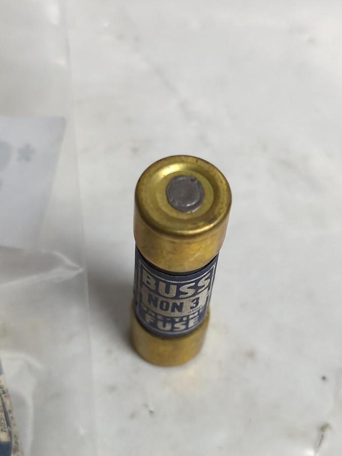 Used COOPER BUSSMANN,NON3,ONE-TIME 3 AMP FUSE LOT OF 5 PRE-OWNED