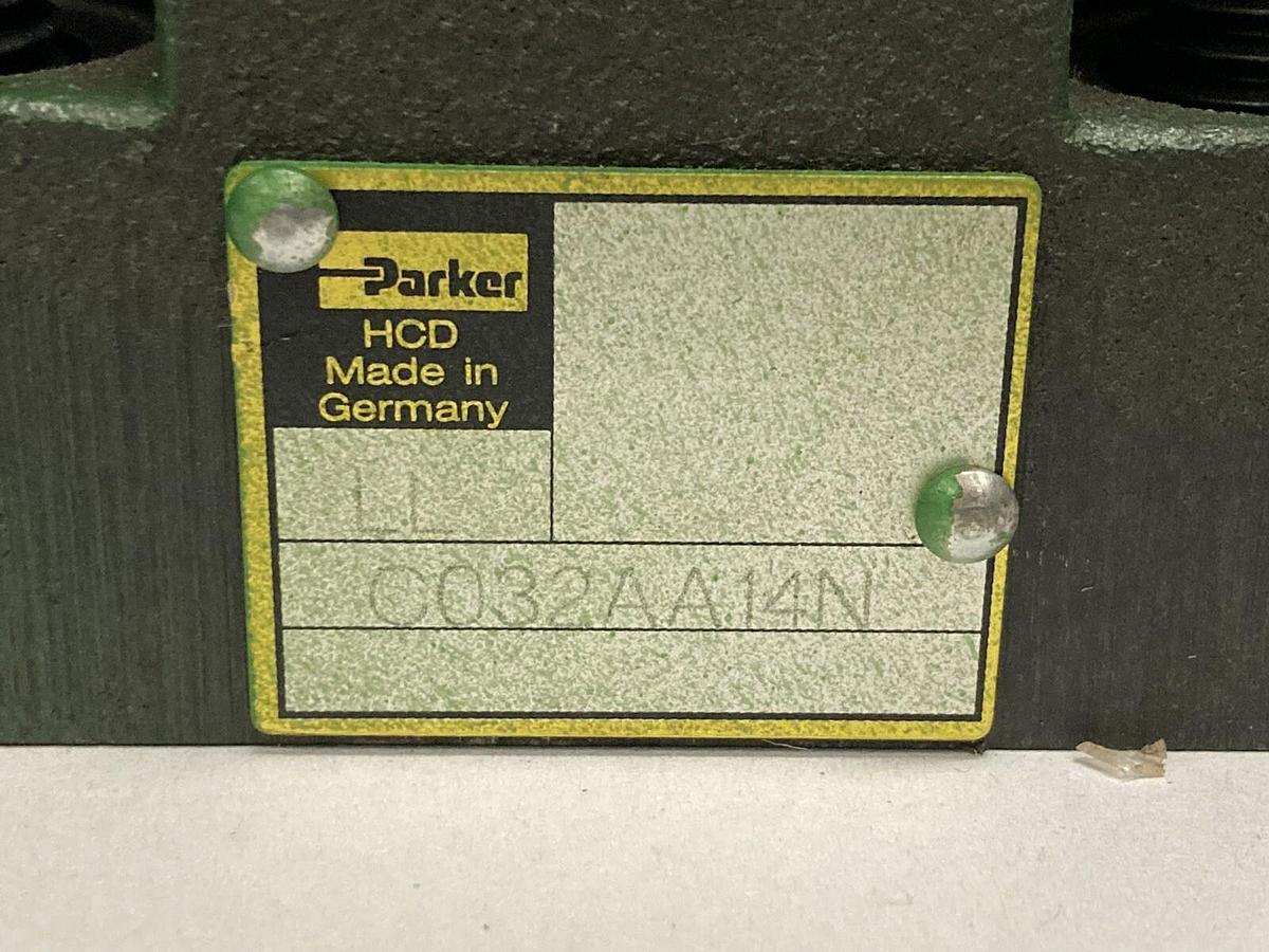 Used Parker,C032AA14N,32MM Cover Assembly