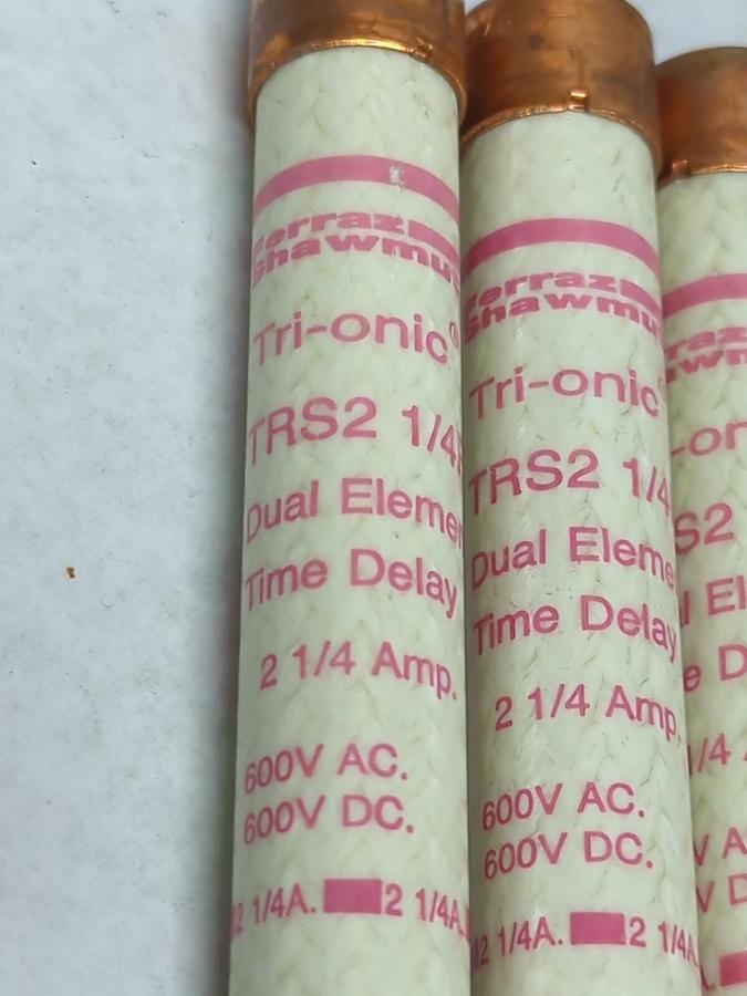 FERRAZ SHAWMUT,TRS 2-1/4R,TRI-ONIC 2-1/4 AMP FUSES BOX OF 10 NOS
