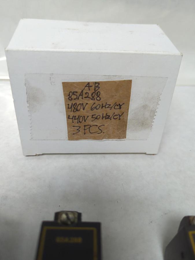 Used ALLEN-BRADLEY,85A288,COIL 480V 60HZ/CY 440V 50HZ/CY LOT OF 3 PRE-OWNED