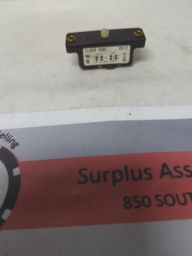 Used SQUARE D,9007 AD-2,SNAP SWITCH PRE-OWNED