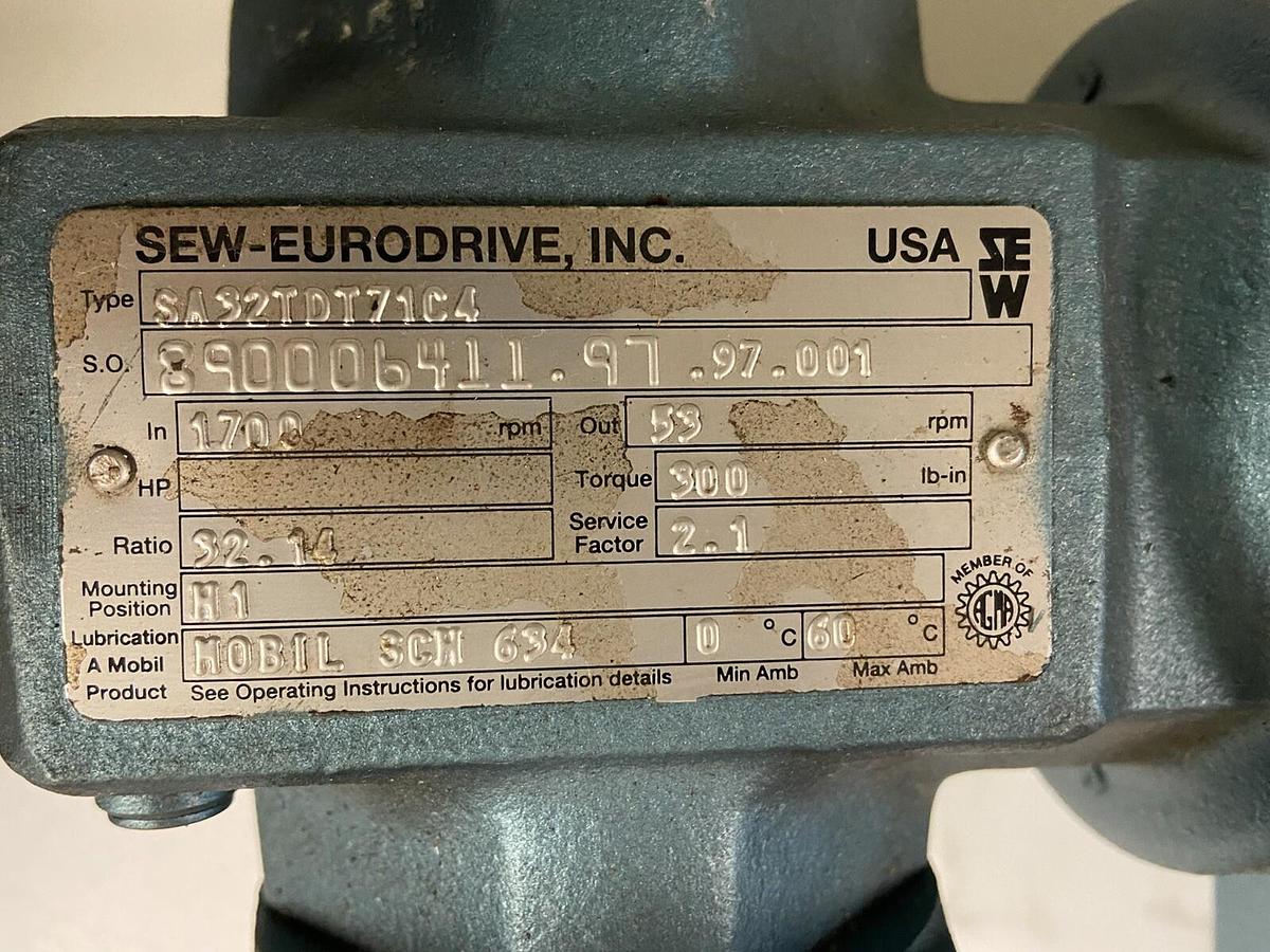 Used Sew-Eurodrive,SA32TDT71C4,GearMotor Ratio 32.14 1/3Hp 230/460V Output 53RPM 300